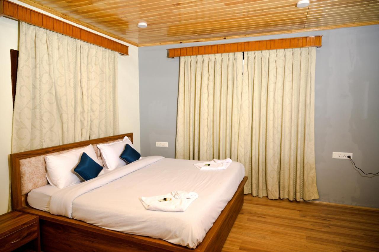 Hotel Peaceful Mornings Srinagar Экстерьер фото